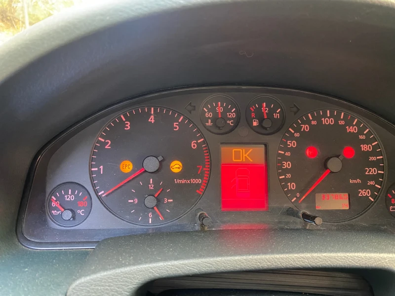 Audi A6, снимка 8 - Автомобили и джипове - 52235677