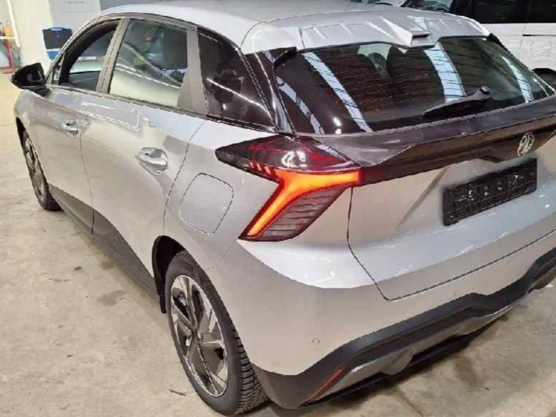 Mg MG4 Standard 51 KWh.Kamera.Navi.Led.125 kw., снимка 2 - Автомобили и джипове - 52855619