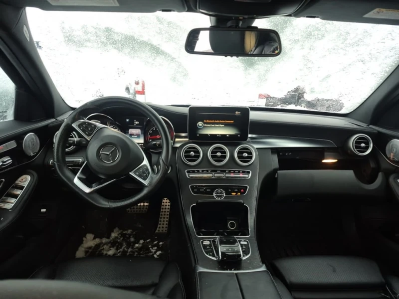 Mercedes-Benz C 400 * CARFAX * БЕЗ ПЪРВОНАЧАЛНА ВНОСКА, снимка 10 - Автомобили и джипове - 52998890