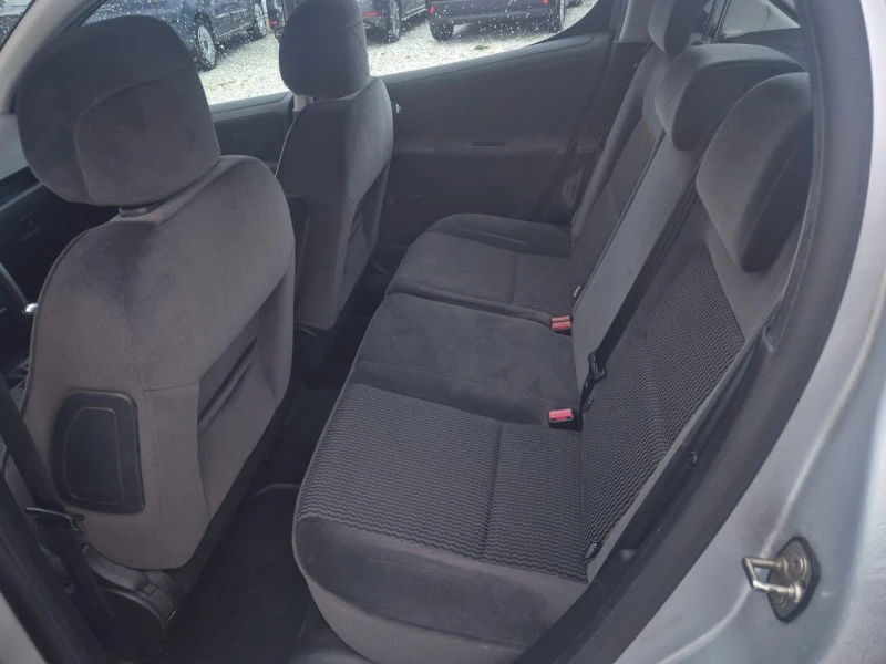 Peugeot 207 1.6 109 к.с, снимка 4 - Автомобили и джипове - 53489515