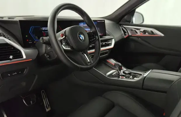 BMW XM  - изображение 4
