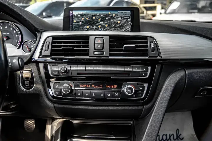 BMW M4 CARBON PKG* АВТОЛИЗИНГ - изображение 9