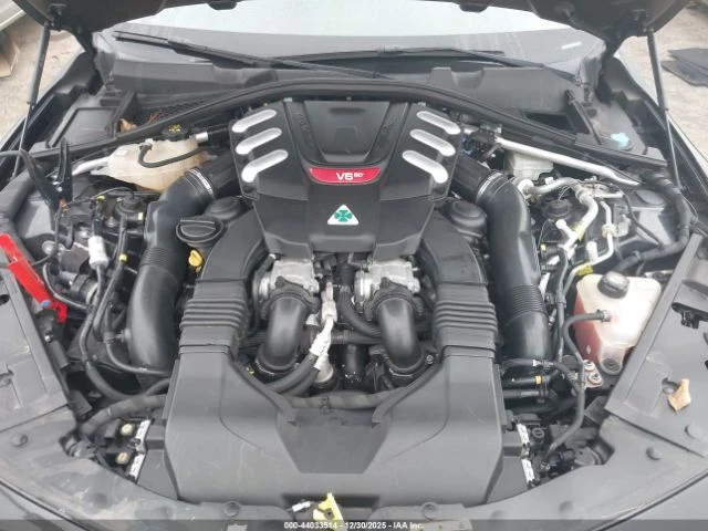 Alfa Romeo Giulia QUADRIFOGLIO* HARMAN KARDON* , снимка 12 - Автомобили и джипове - 53460822