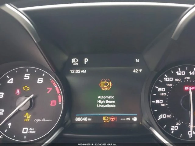 Alfa Romeo Giulia QUADRIFOGLIO* HARMAN KARDON*  - изображение 10