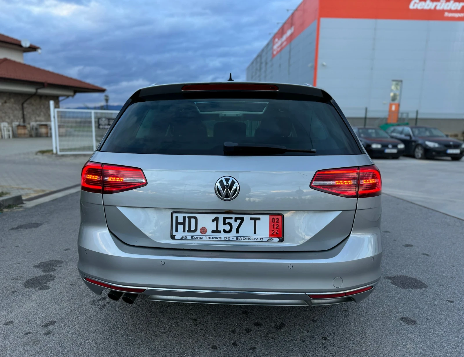 VW Passat 2.0TDI* Highline* КАМЕРА* Панорама* Dynaudio* Обду - изображение 6