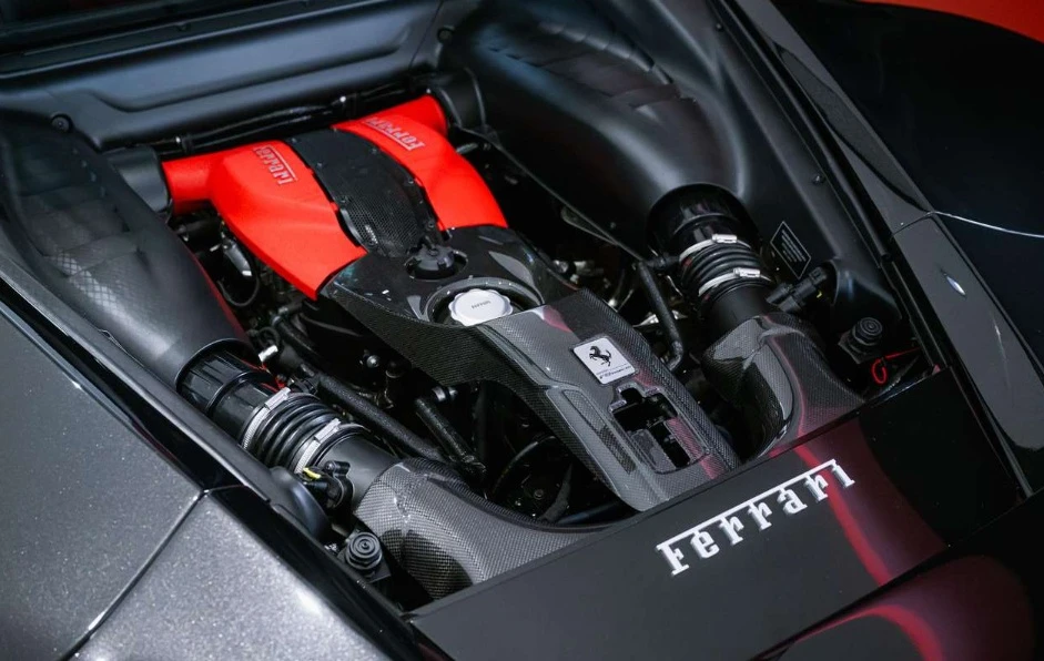 Ferrari F8 Tributo 3.9 V8 - изображение 8