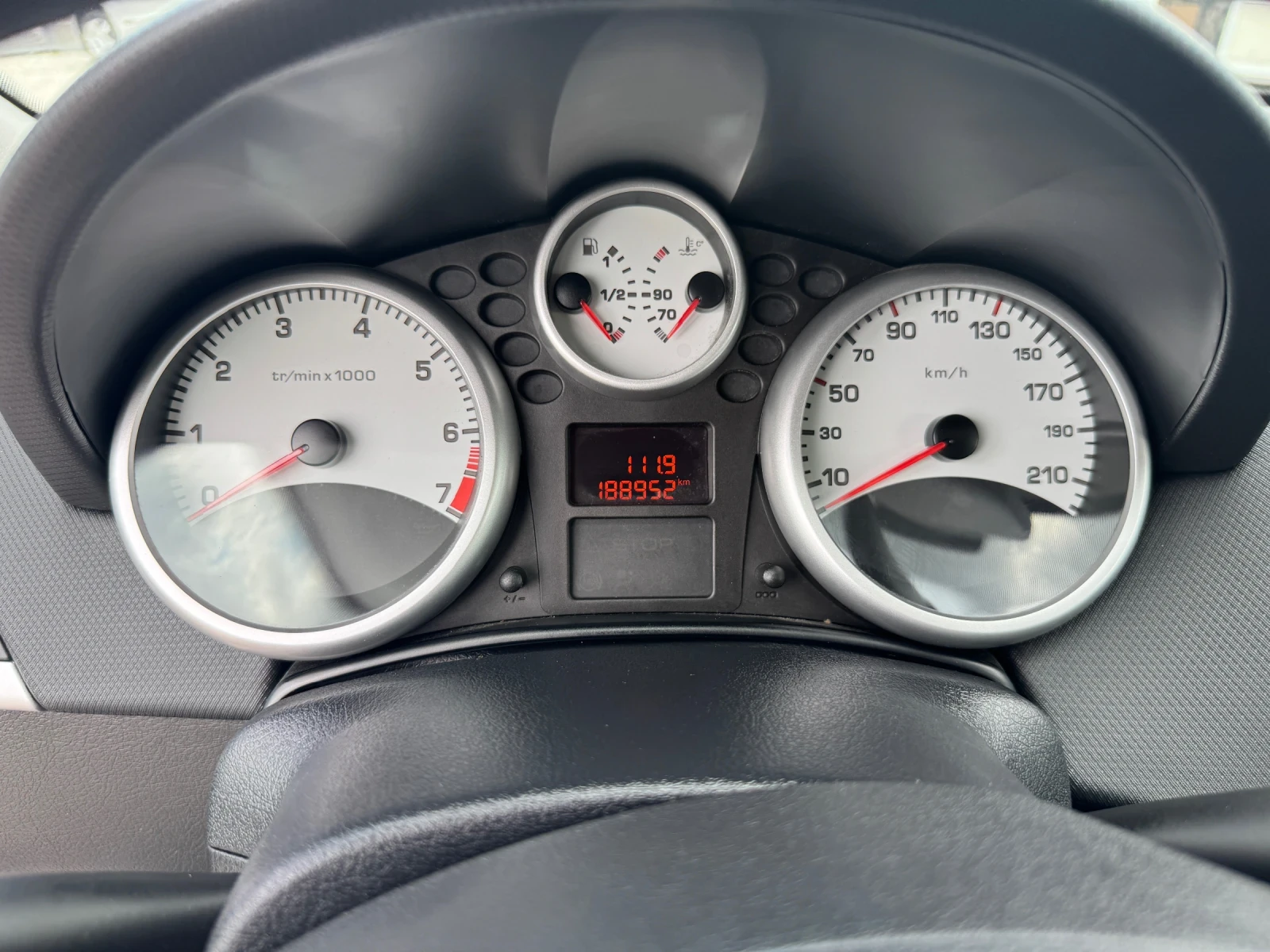 Peugeot 207 1.4 VTi | Mobile.bg — изображение 16