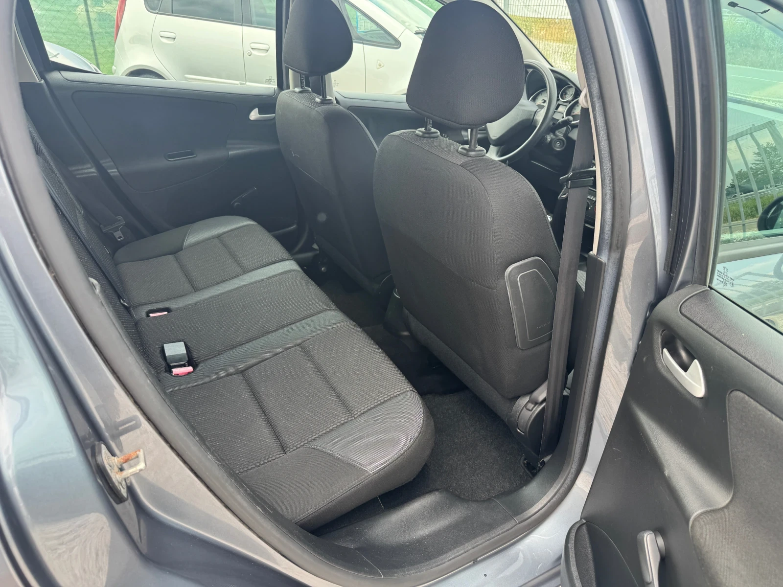 Peugeot 207 1.4 VTi - изображение 10