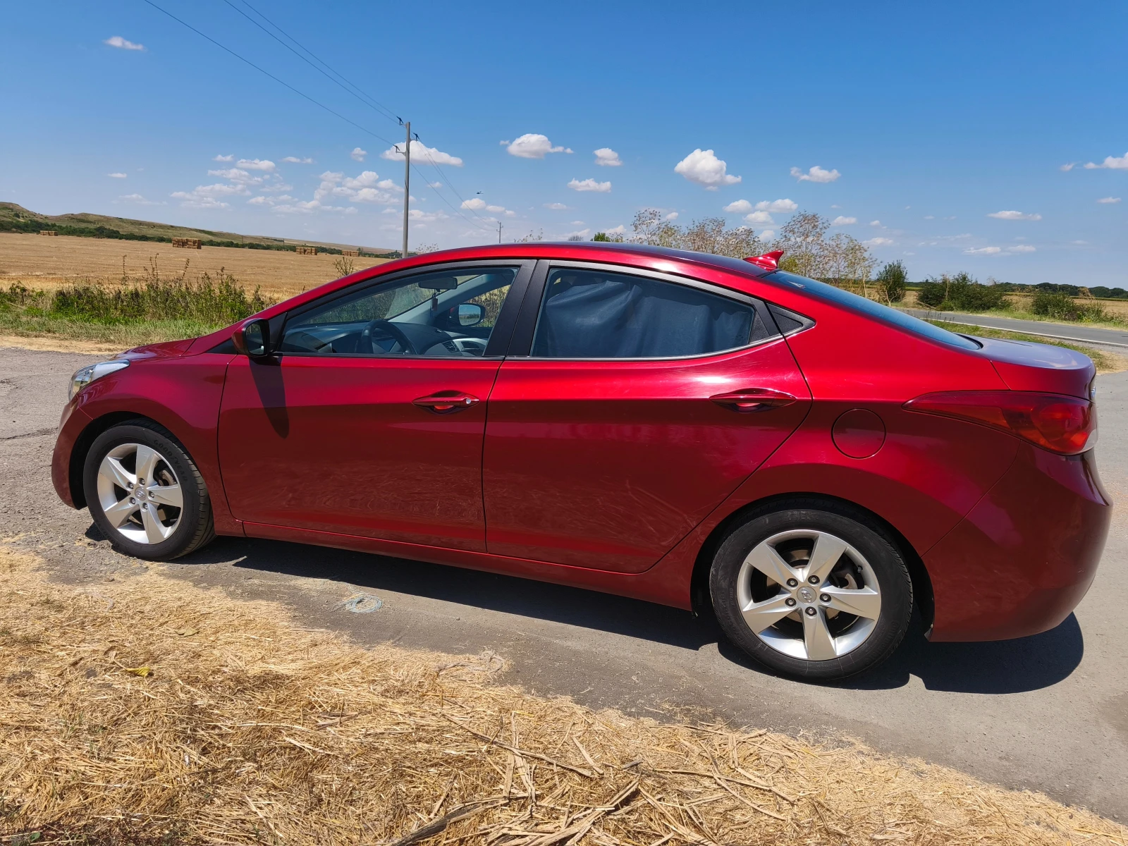 Hyundai Elantra  - изображение 5