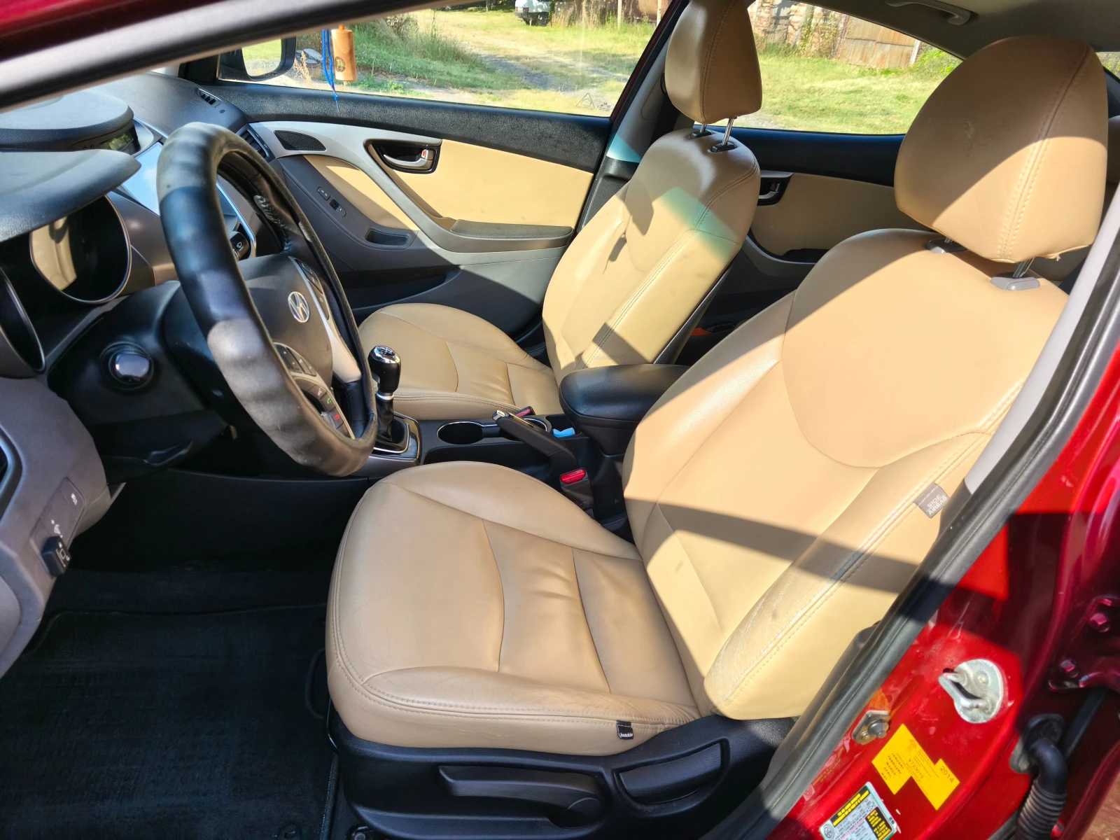 Hyundai Elantra  - изображение 9