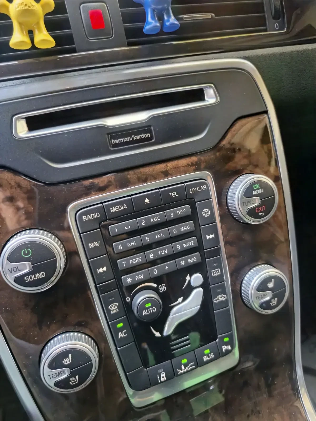 Volvo V70 Volvo V70 D5 Polestar 230 .., , Navi,  | Mobile.bg   11