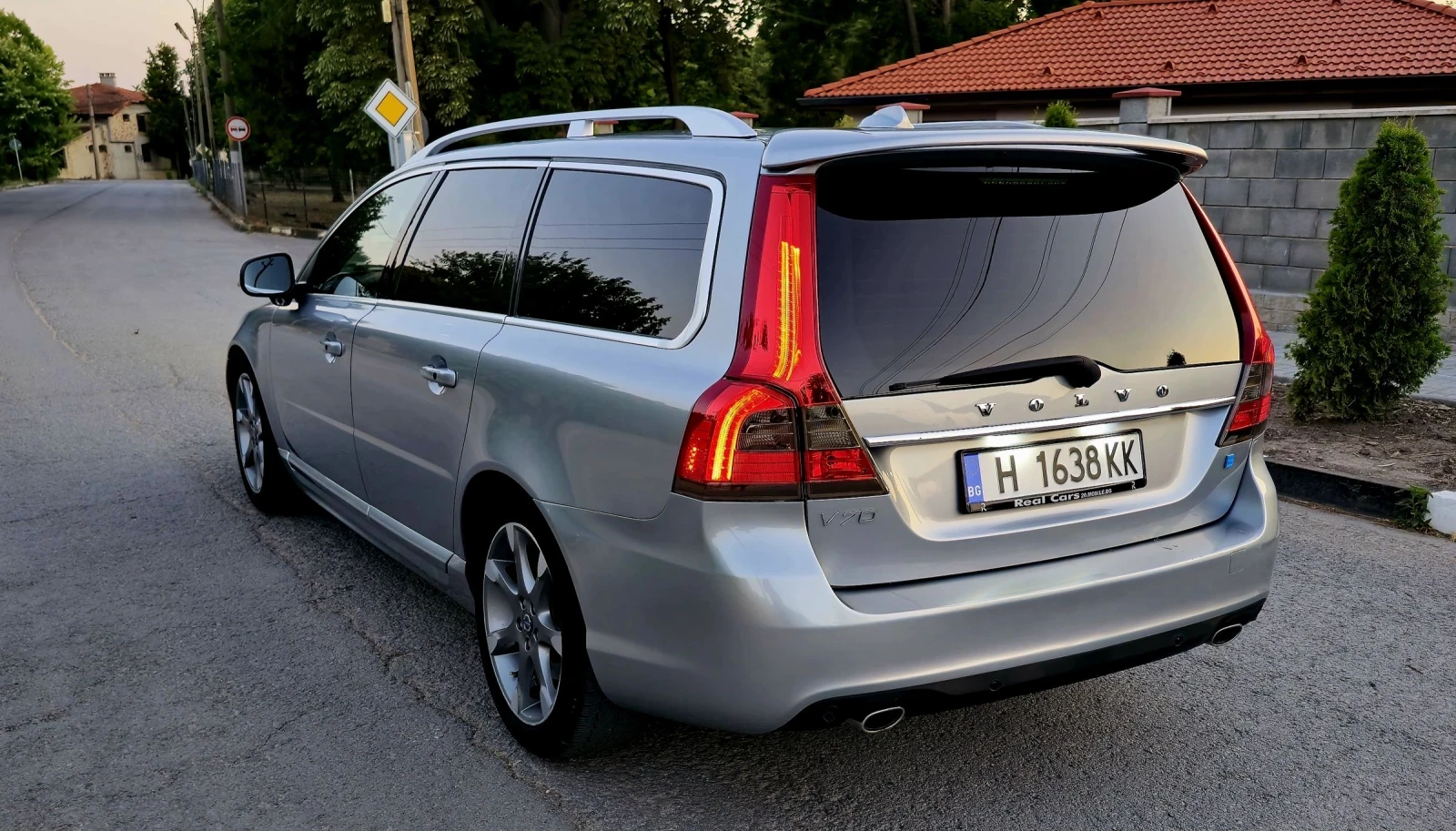 Volvo V70 Volvo V70 D5 Polestar 230 .., , Navi,  | Mobile.bg   1
