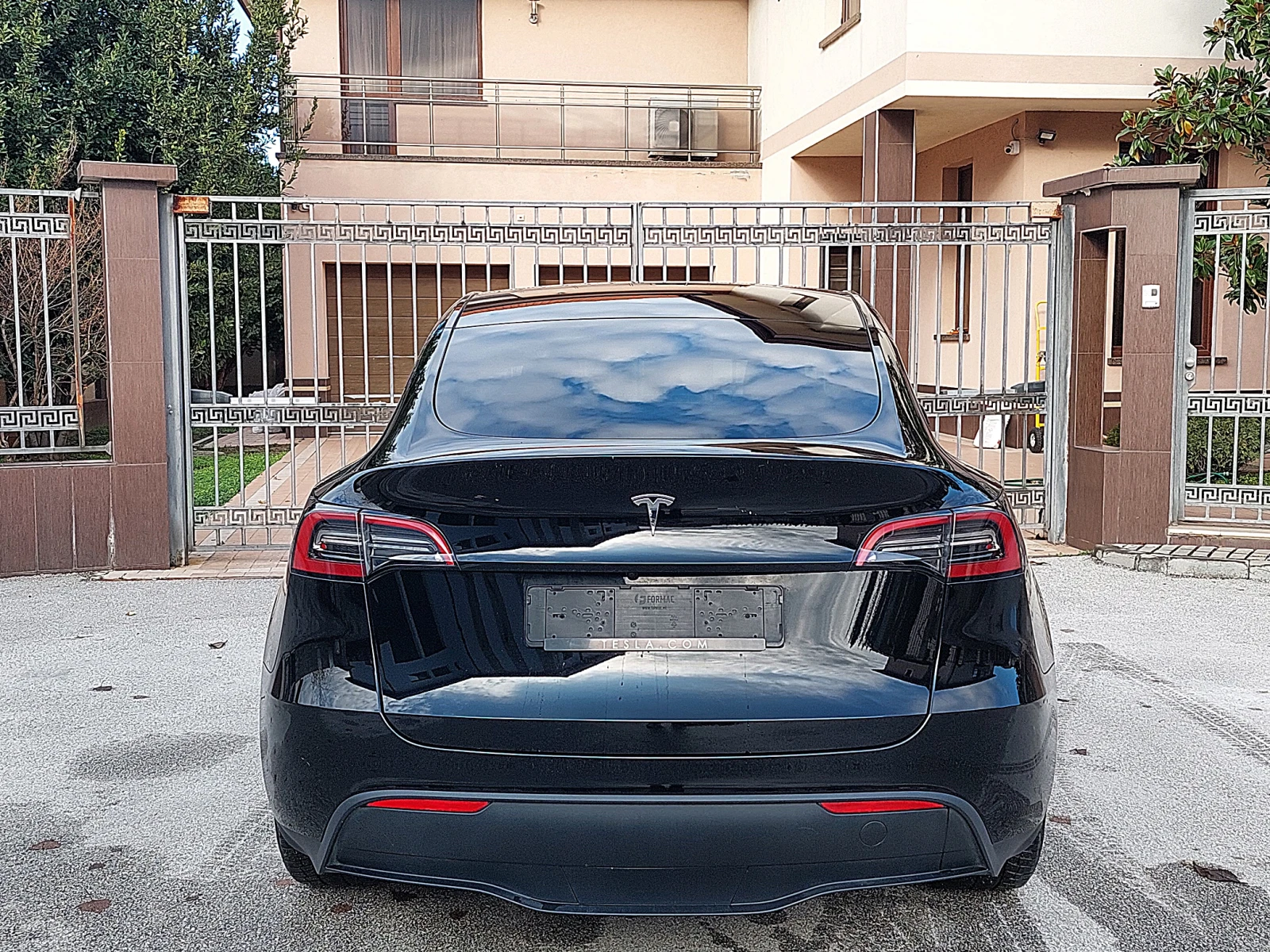 Tesla Model Y LFP Battery Наличен - изображение 8