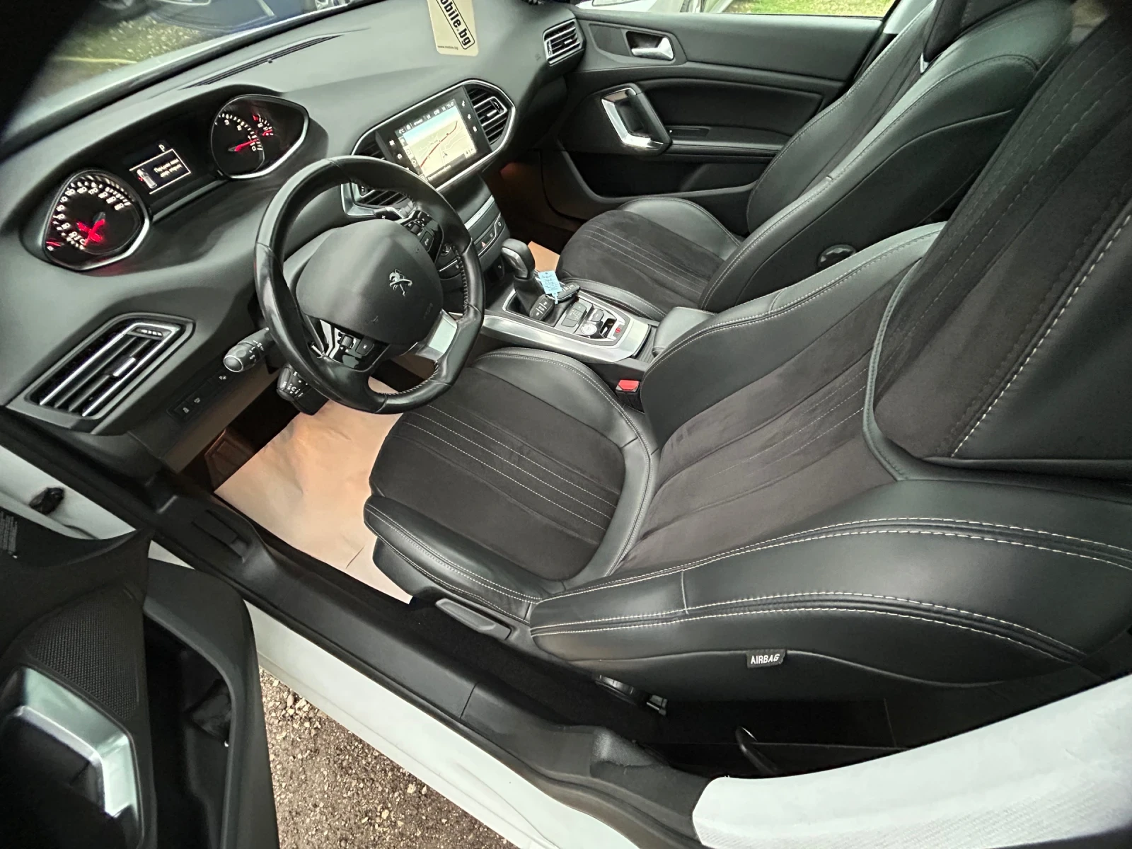 Peugeot 308 1.2T/AUTOMATIC//EURO 6/131K.C./ALURE - изображение 8