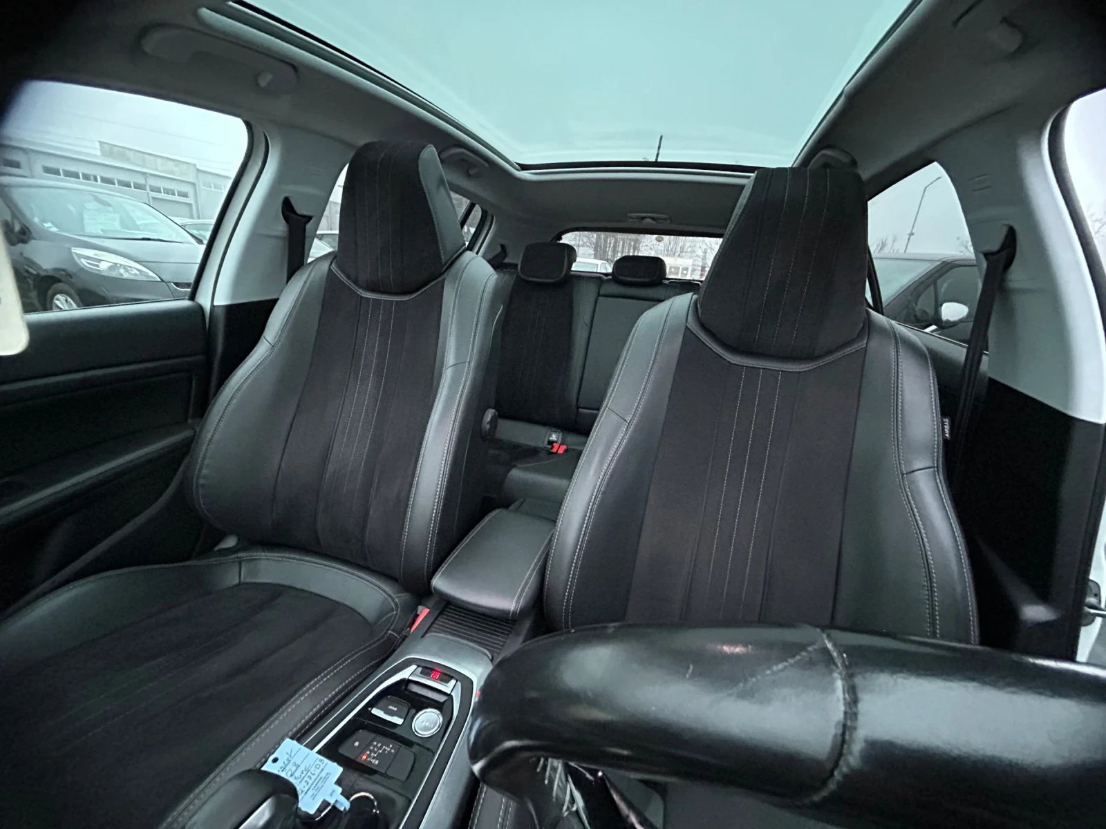 Peugeot 308 1.2T/AUTOMATIC//EURO 6/131K.C./ALURE | Mobile.bg � ����������� 16