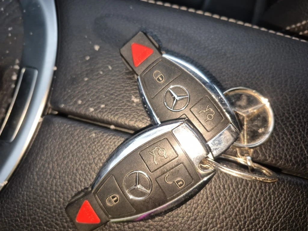 Mercedes-Benz C 400 * CARFAX * БЕЗ ПЪРВОНАЧАЛНА ВНОСКА - изображение 8