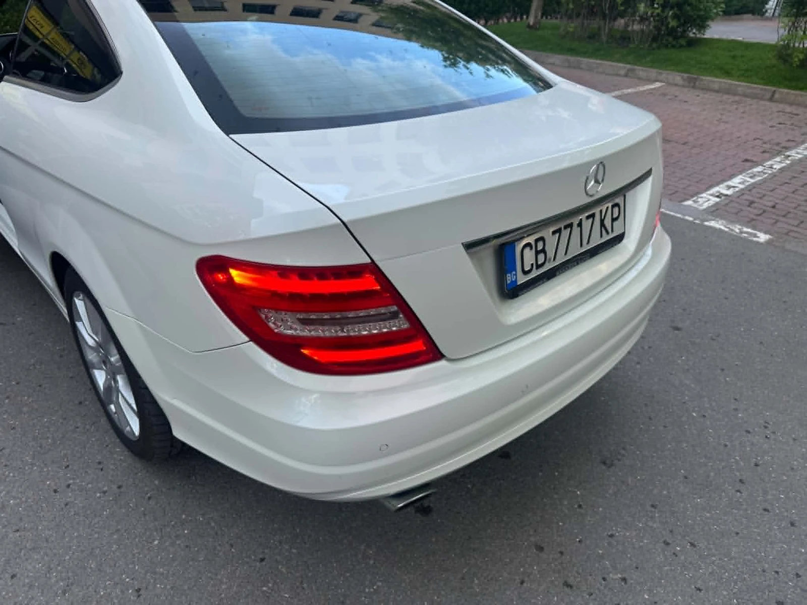 Mercedes-Benz C 250, снимка 4 - Автомобили и джипове - 54663137