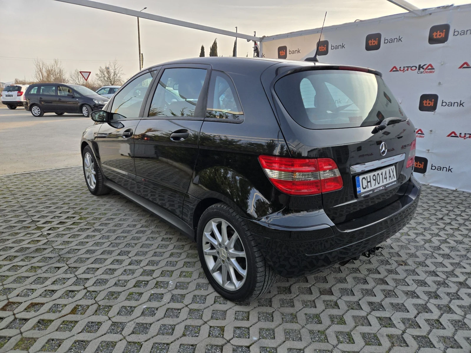 Mercedes-Benz B 150 1.5i-95кс= КЛИМАТРОНИК= ПОДГРЕВ, снимка 5 - Автомобили и джипове - 53989643