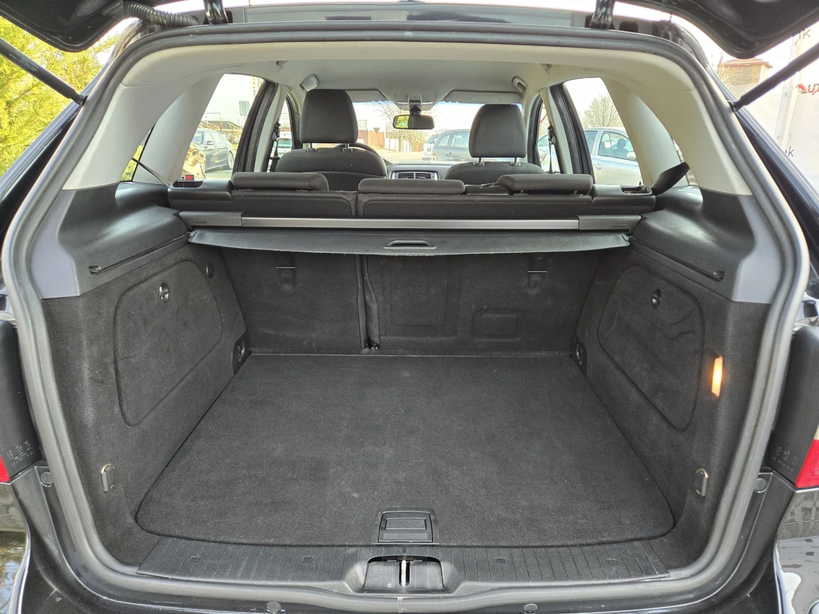 Mercedes-Benz B 150 1.5i-95кс= КЛИМАТРОНИК= ПОДГРЕВ, снимка 10 - Автомобили и джипове - 53989643