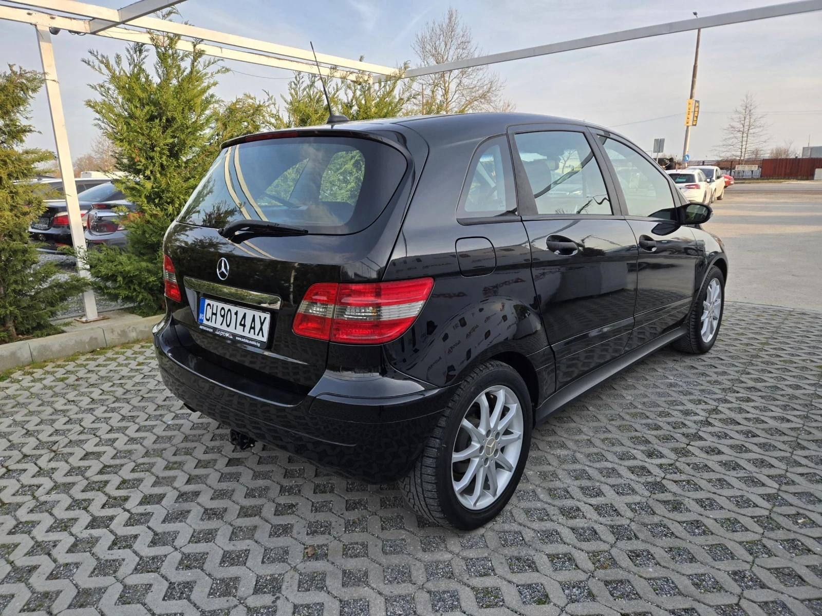 Mercedes-Benz B 150 1.5i-95кс= КЛИМАТРОНИК= ПОДГРЕВ, снимка 3 - Автомобили и джипове - 53989643
