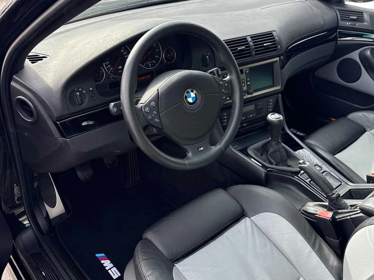 BMW M5 CARFAX | Mobile.bg � ����������� 5