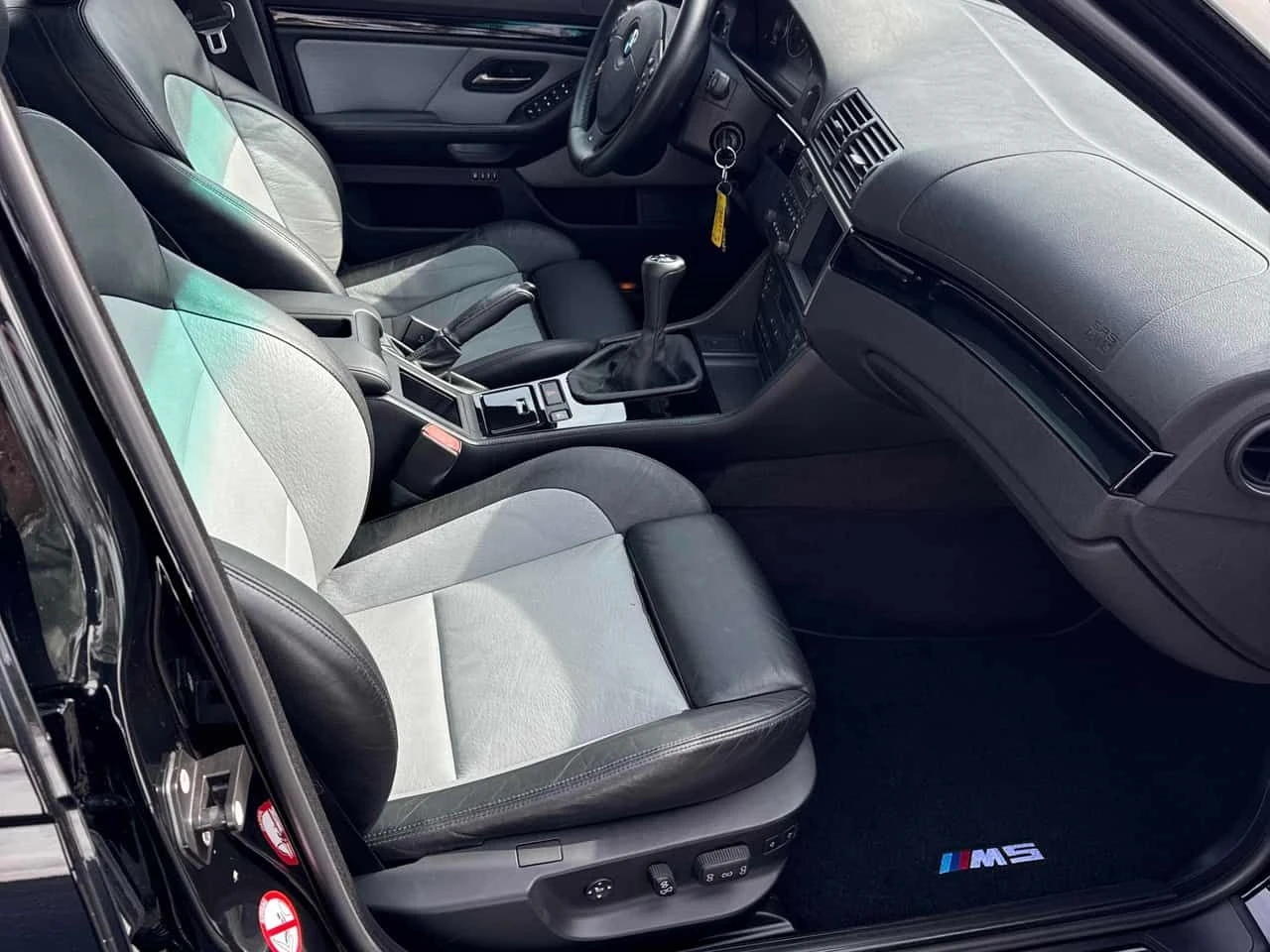 BMW M5 CARFAX | Mobile.bg � ����������� 11