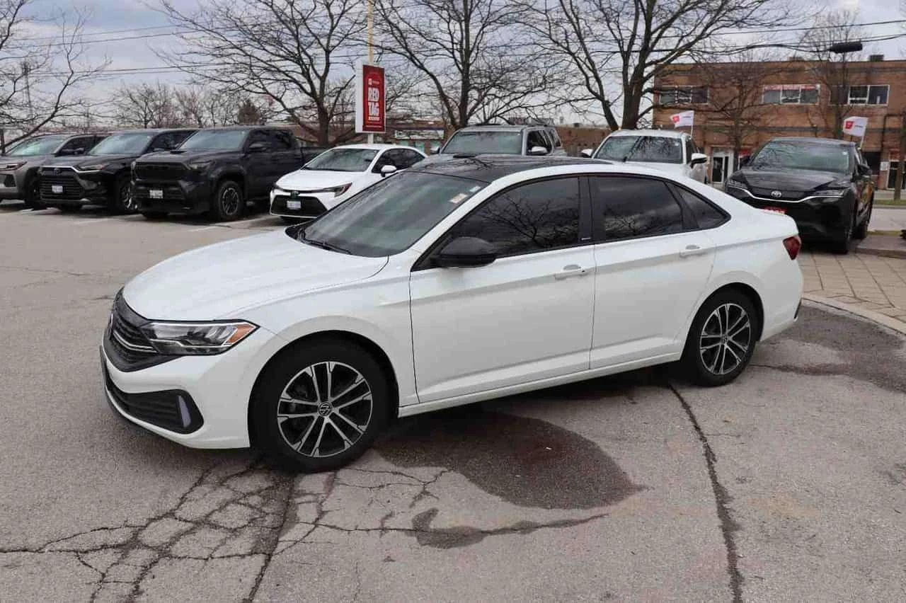 VW Jetta * Comfortline * CARFAX * ПРЕДСТАВИТЕЛСТВО, снимка 2 - Автомобили и джипове - 54152980