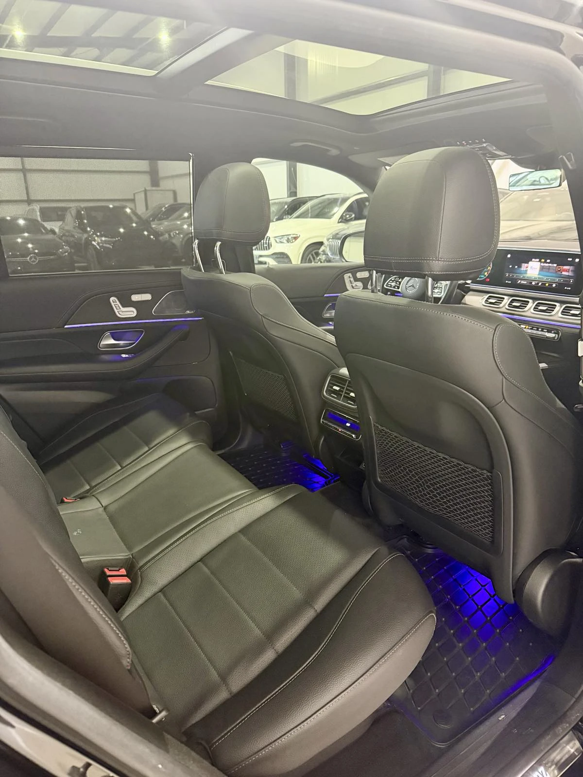 Mercedes-Benz GLS 450 4M AMG Package, снимка 11 - Автомобили и джипове - 54329833