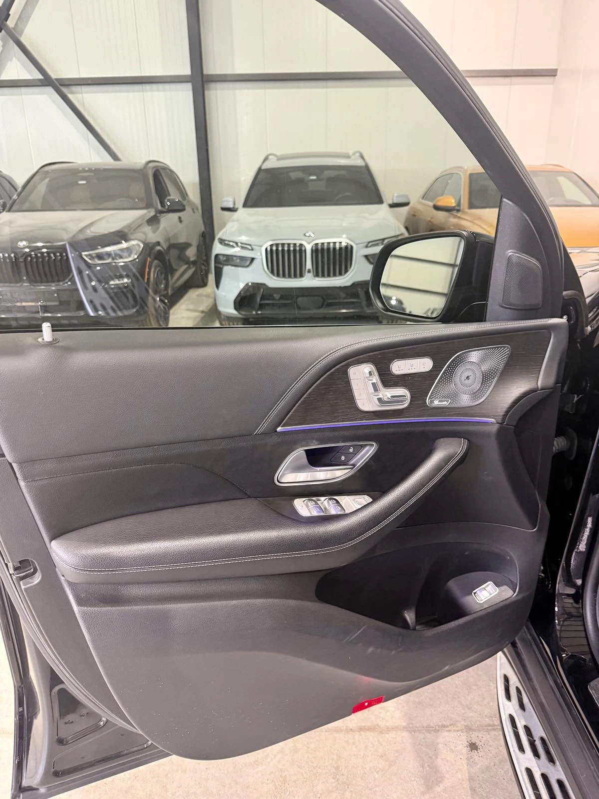 Mercedes-Benz GLS 450 4M AMG Package, снимка 13 - Автомобили и джипове - 54329833