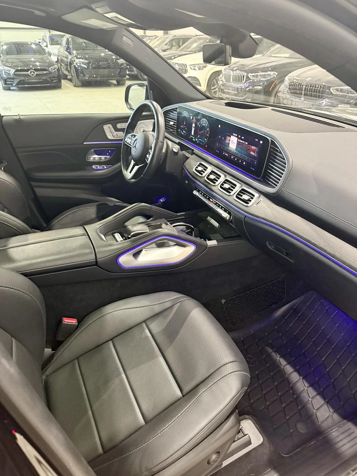 Mercedes-Benz GLS 450 4M AMG Package, снимка 12 - Автомобили и джипове - 54329833