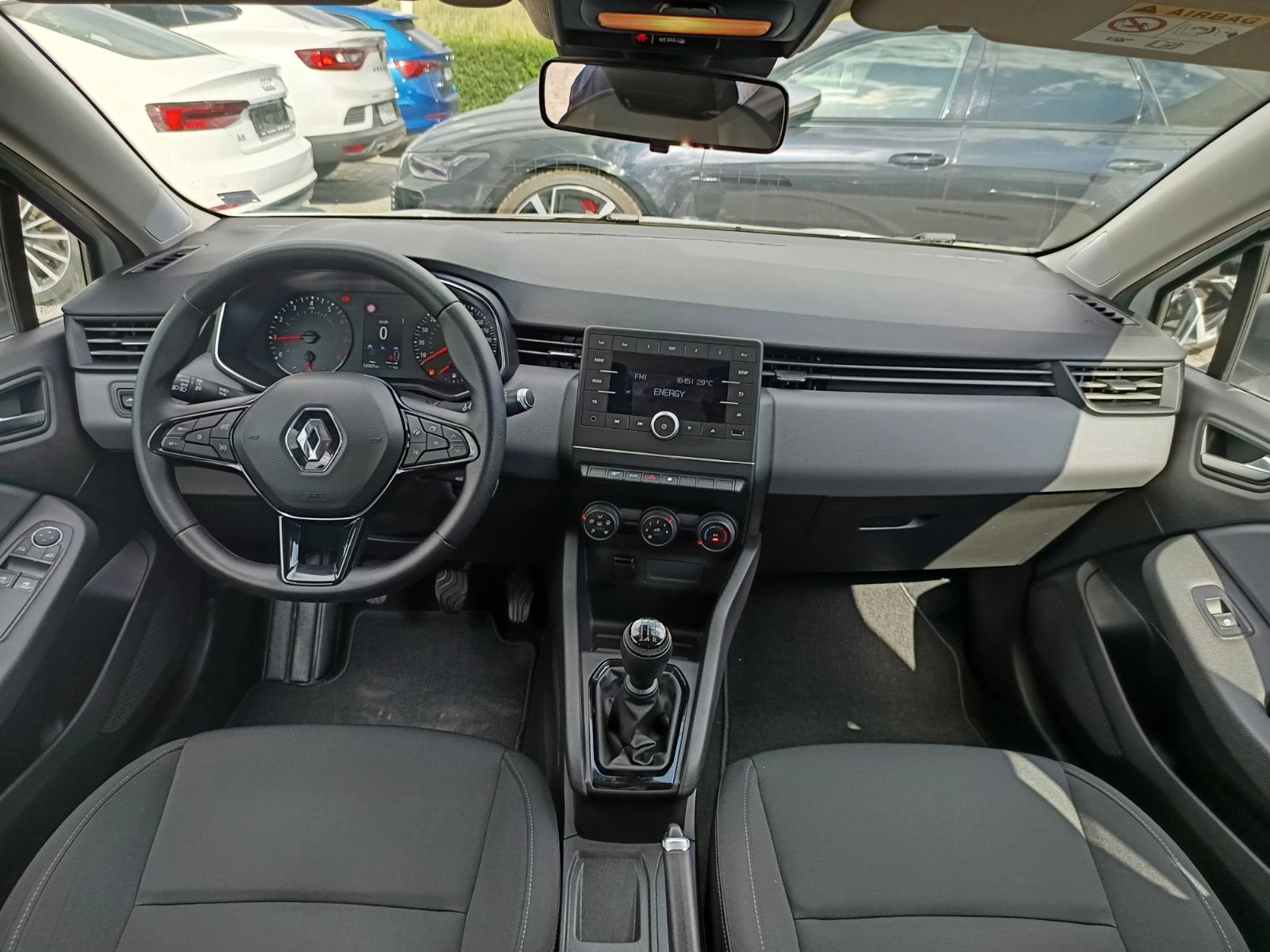 Renault Clio 1.0TCe/ 100к.с./Life, снимка 8 - Автомобили и джипове - 54702695