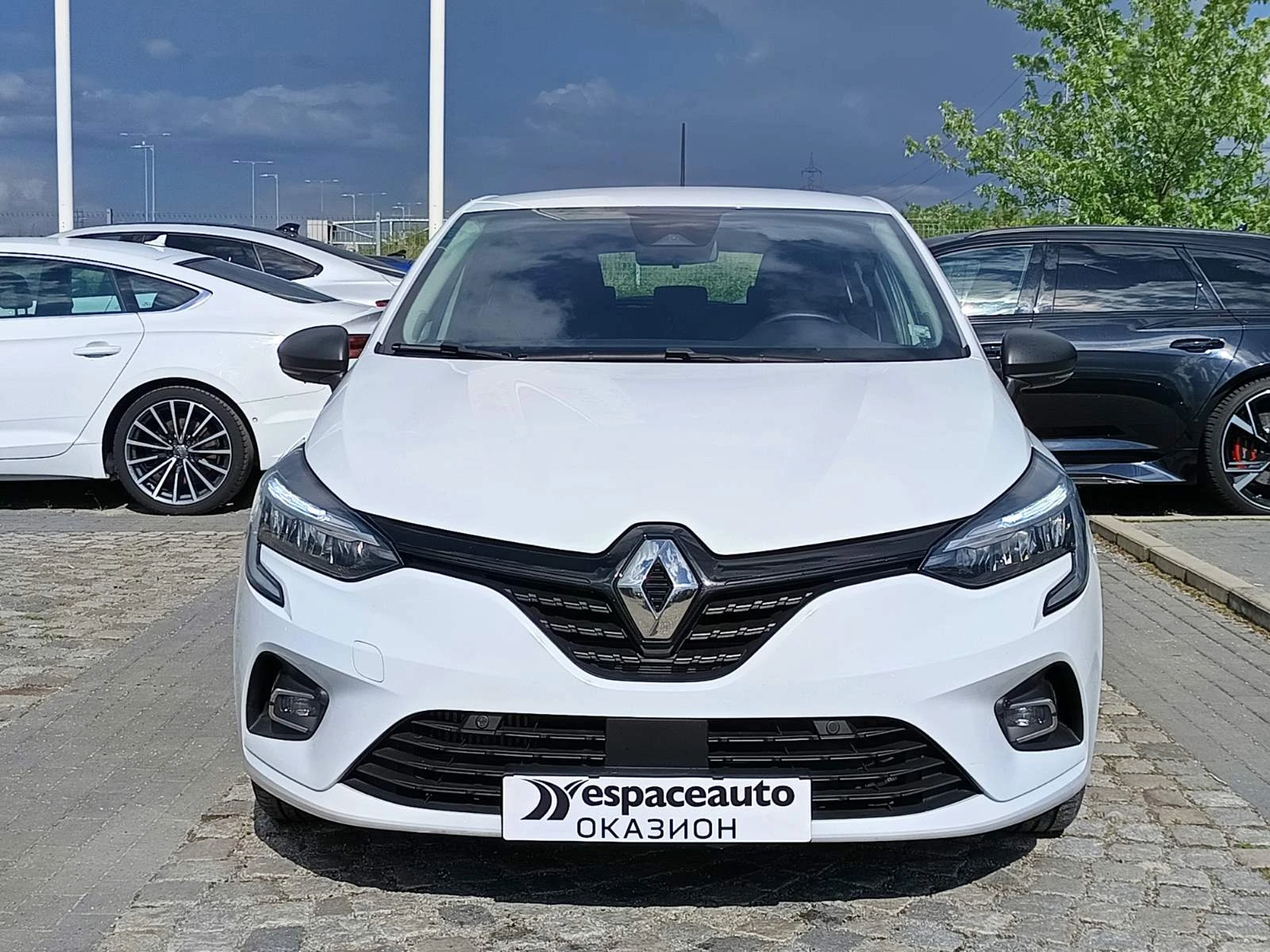 Renault Clio 1.0TCe/ 100к.с./Life, снимка 2 - Автомобили и джипове - 54702695