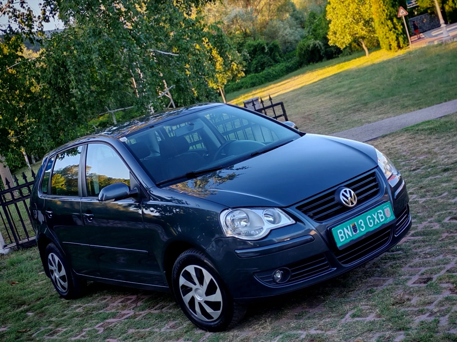 VW Polo 1.4TDI(80)* FACELIFT* FAMYLI-EDITION* НОВ ВНОС* 