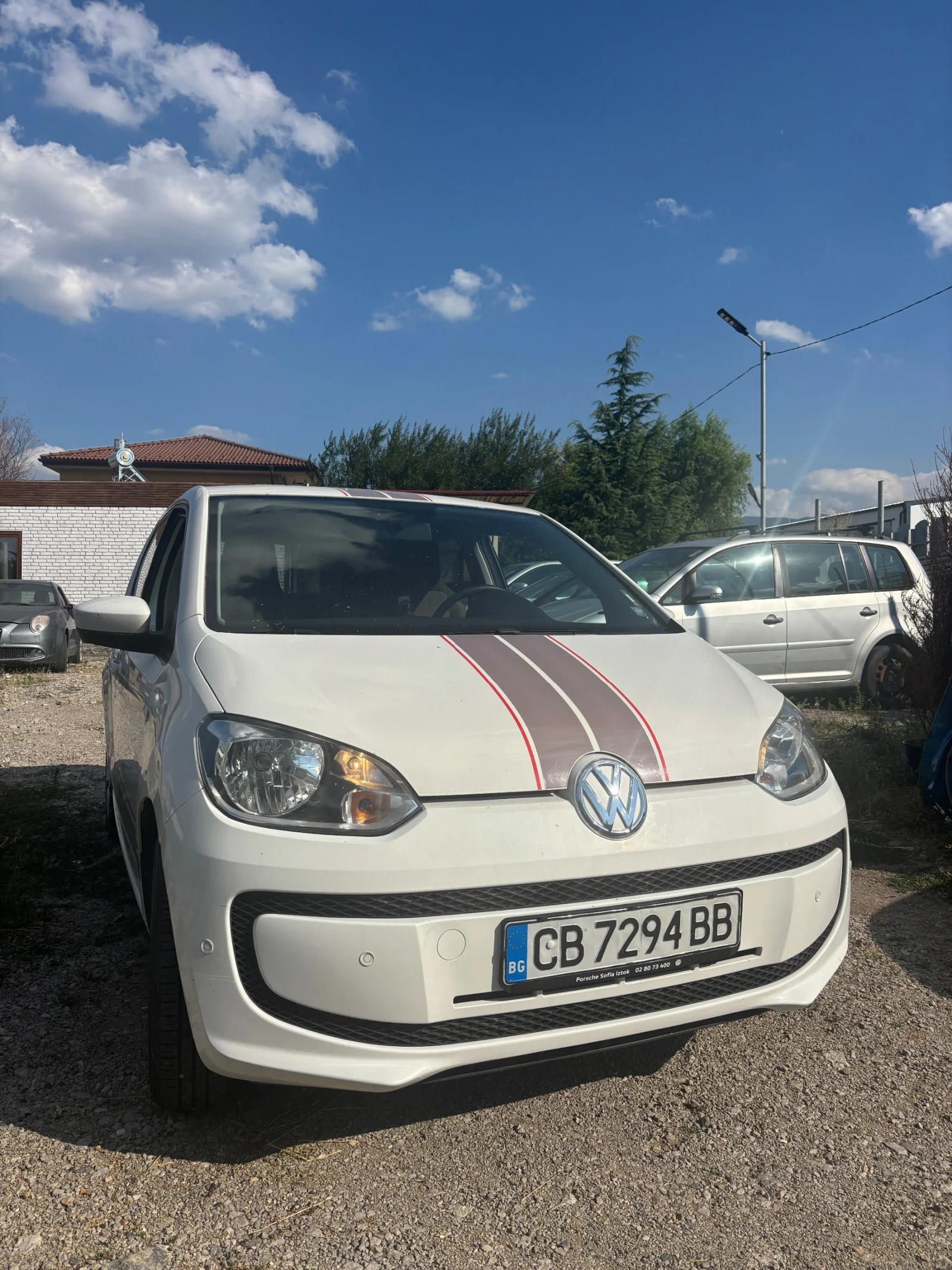 VW Up ТОП състояние нова