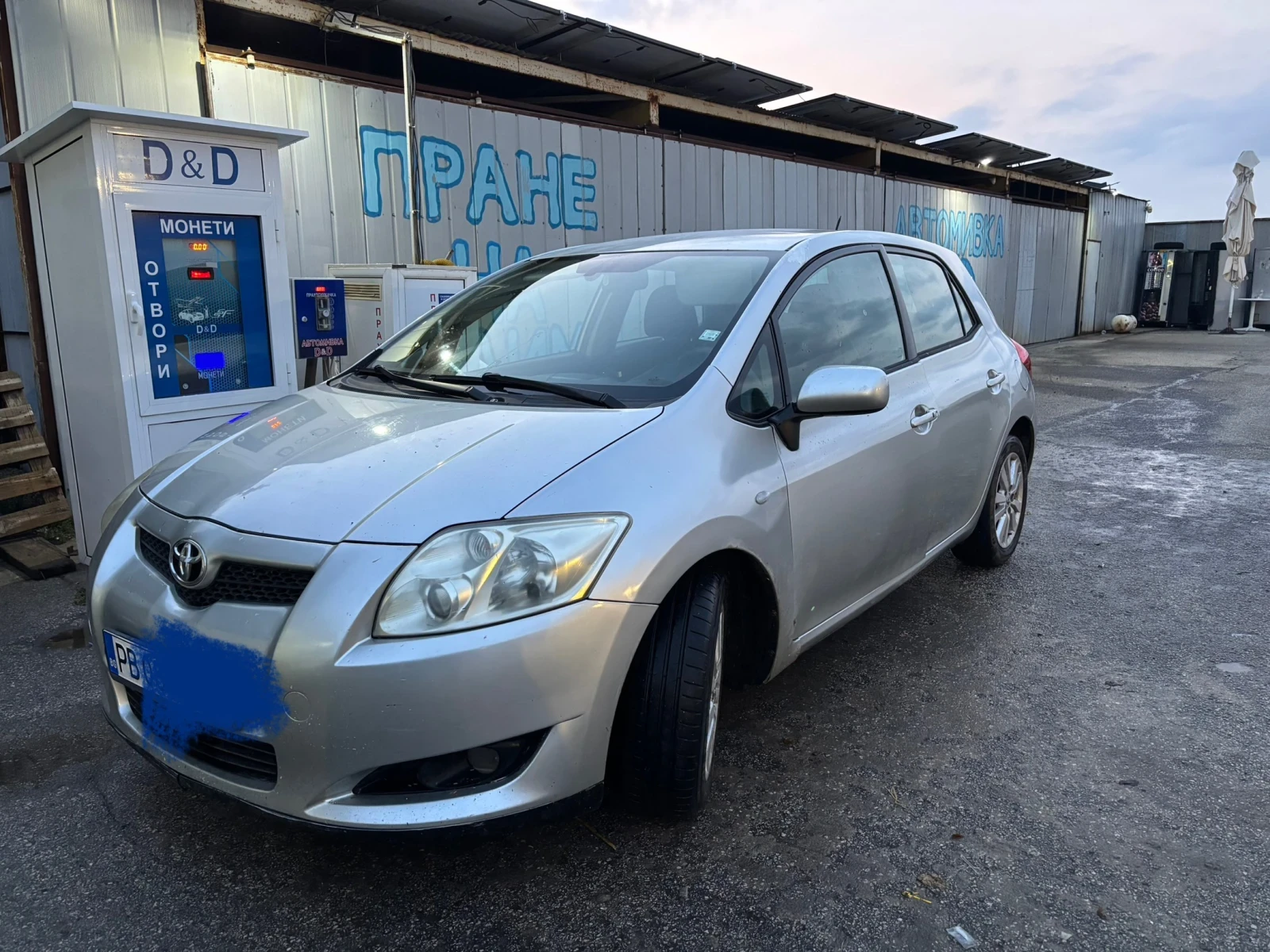 Toyota Auris + Газова уредба, снимка 6 - Автомобили и джипове - 56028251
