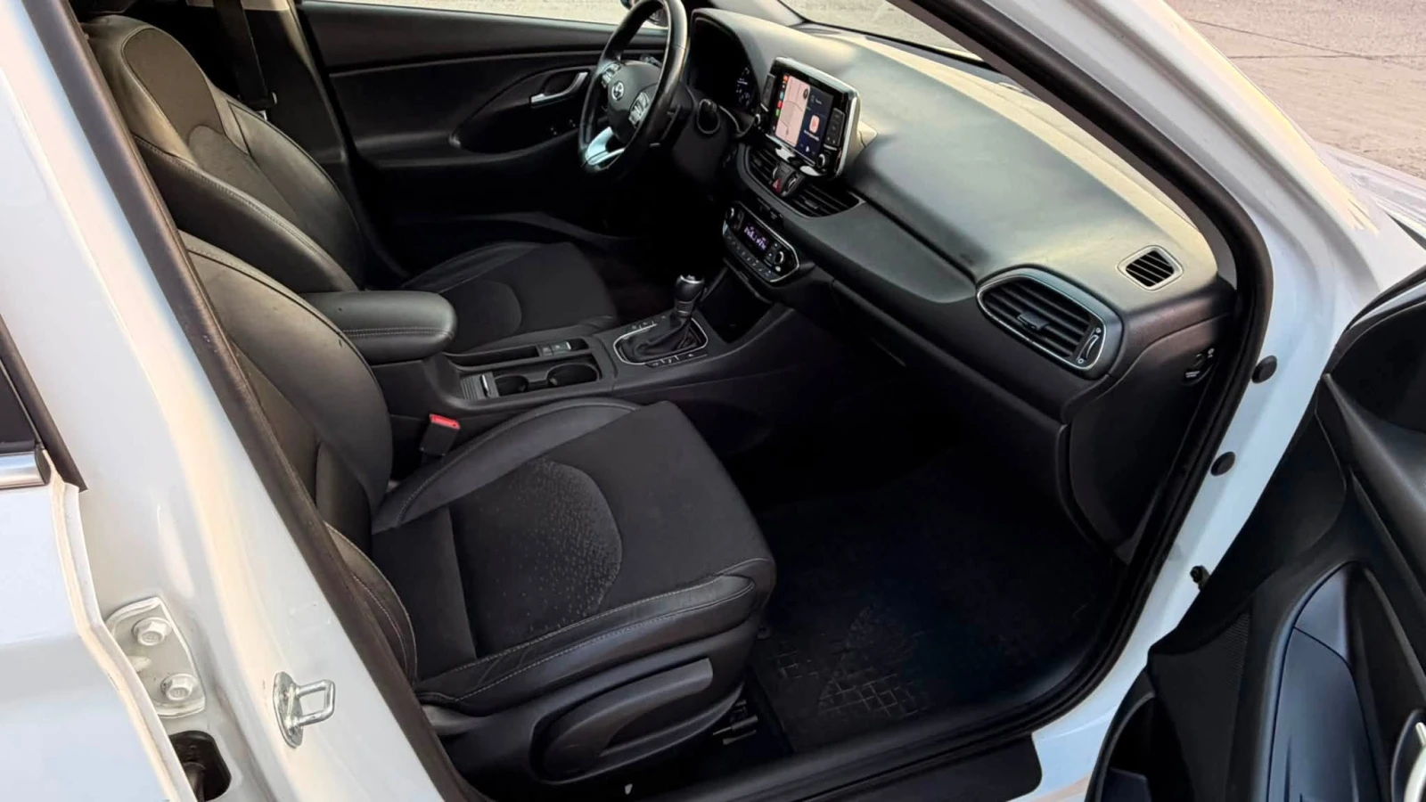 Hyundai I30  1.4 TGDI Premium, снимка 9 - Автомобили и джипове - 55891007