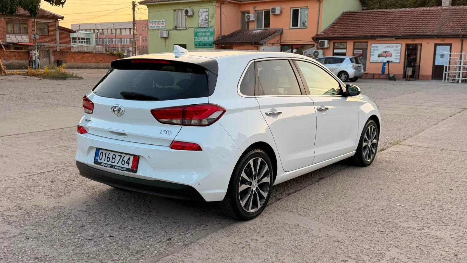 Hyundai I30  1.4 TGDI Premium, снимка 7 - Автомобили и джипове - 55891007