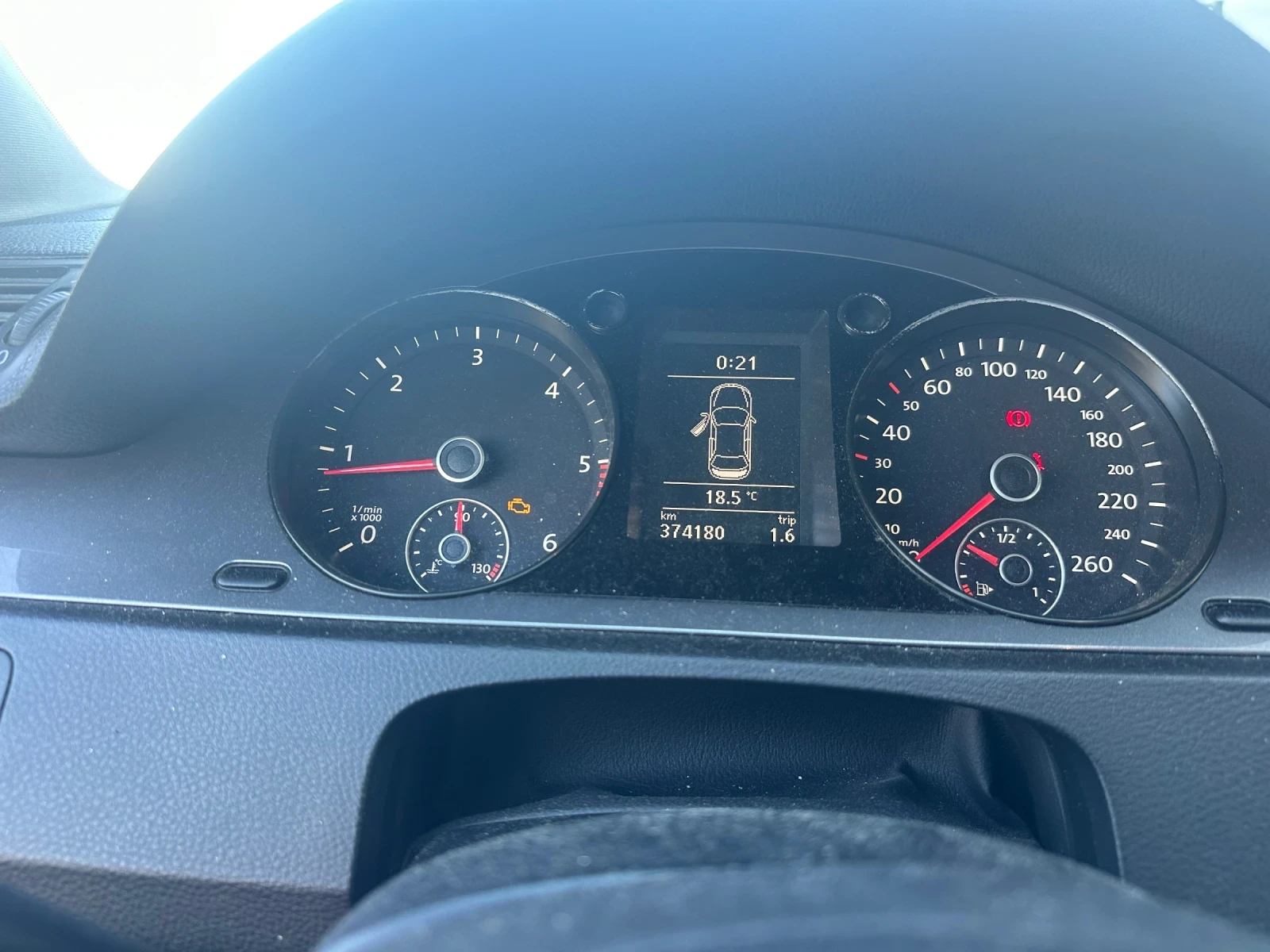 VW Passat 2-ка tdi, снимка 6 - Автомобили и джипове - 56124912