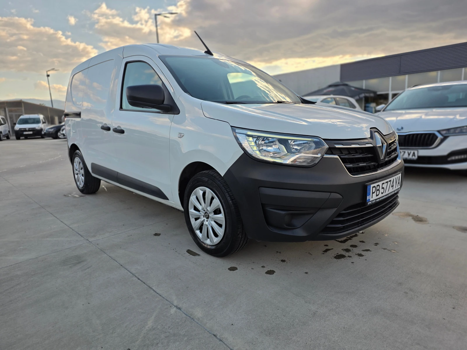 Renault Kangoo НОВ-N-1= 1.5DCI, снимка 7 - Автомобили и джипове - 56246282