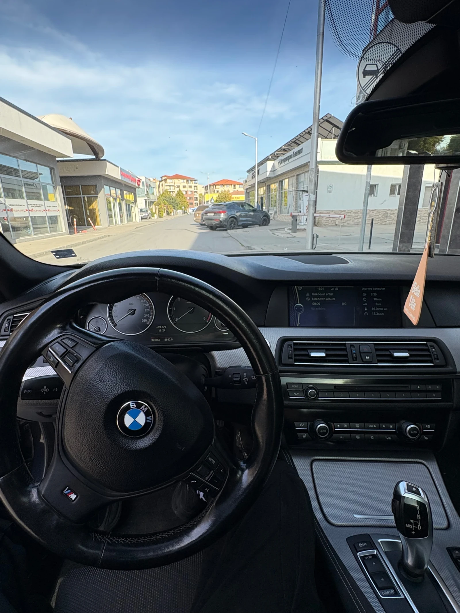 BMW 530, снимка 8 - Автомобили и джипове - 56464381