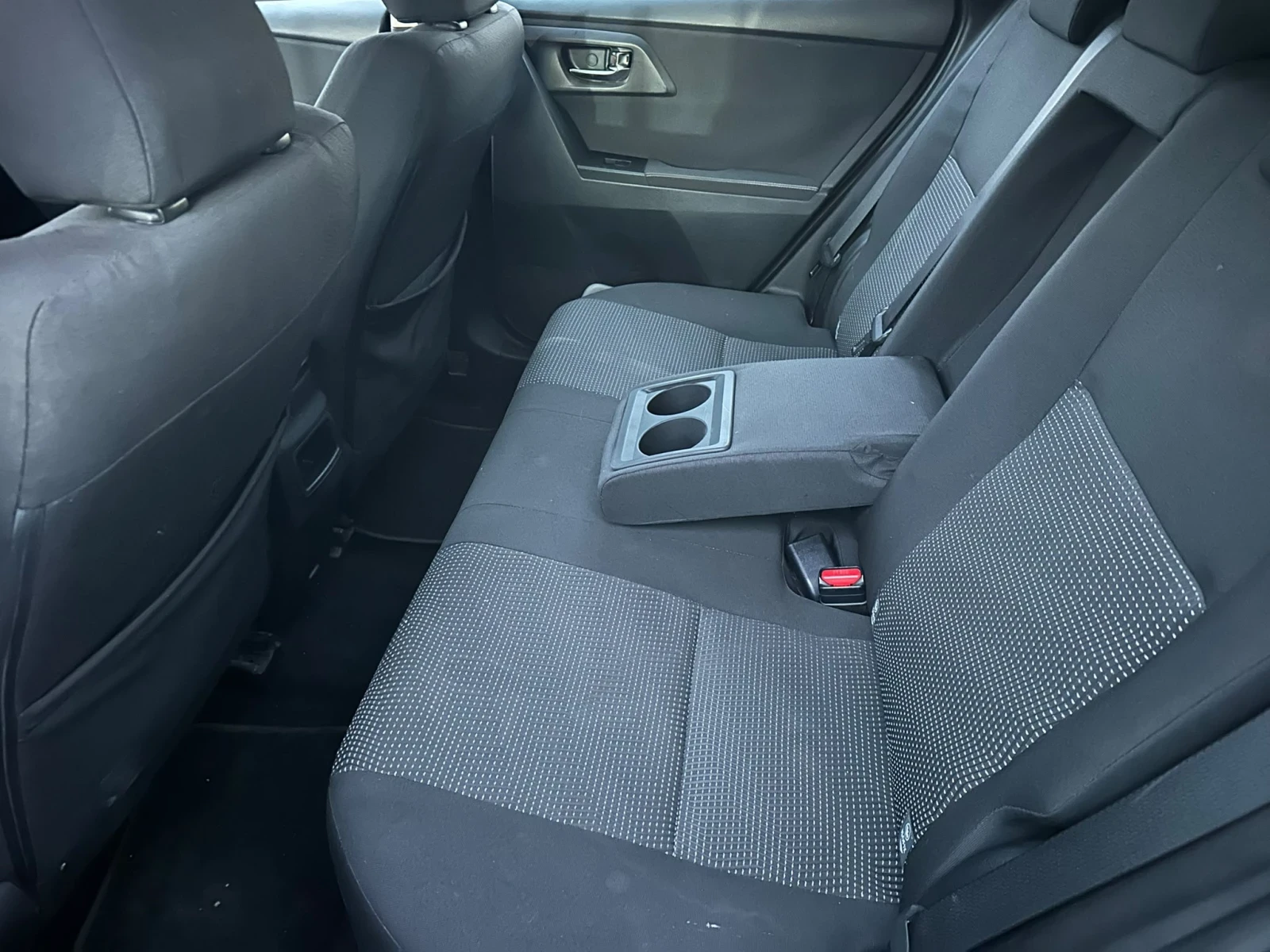 Toyota Auris 1, 400d4d EURO5B  | Mobile.bg � ����������� 11