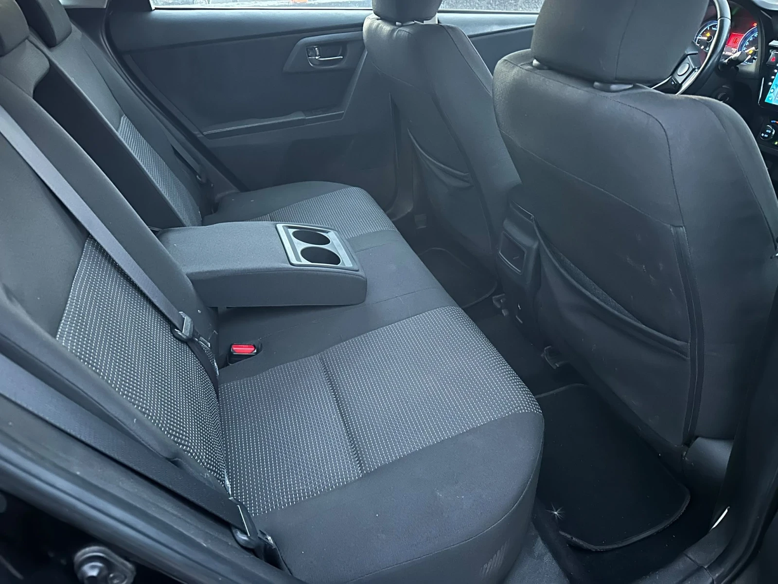 Toyota Auris 1, 400d4d EURO5B  | Mobile.bg � ����������� 10