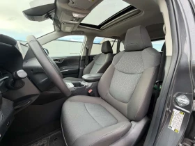Toyota Rav4 * Hybrid XLE * ПОДГРЕВ * ОТ ПРЕДСТАВИТЕЛСТВО, снимка 10