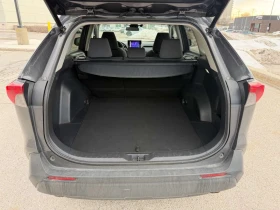 Toyota Rav4 * Hybrid XLE * ПОДГРЕВ * ОТ ПРЕДСТАВИТЕЛСТВО, снимка 13
