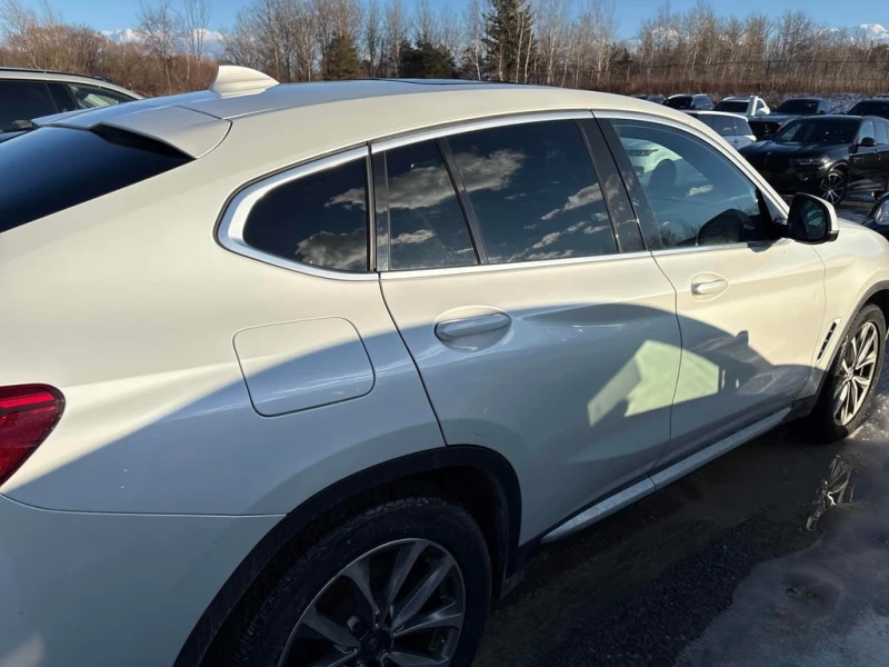 BMW X4 * xDrive30i * CARFAX * БЕЗ ПЪРВОНАЧАЛНА ВНОСКА, снимка 3 - Автомобили и джипове - 53063475