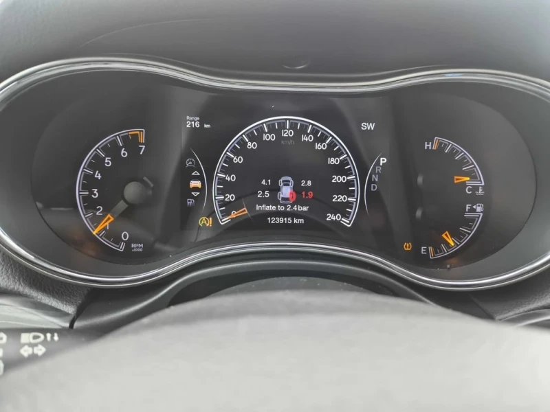 Jeep Grand cherokee * Limited * CARFAX * БЕЗ ПЪРВОНАЧАЛНА ВНОСКА, снимка 8 - Автомобили и джипове - 53154152