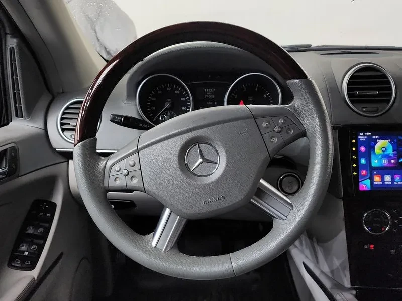 Mercedes-Benz GL 450 4Matic, снимка 13 - Автомобили и джипове - 55789730