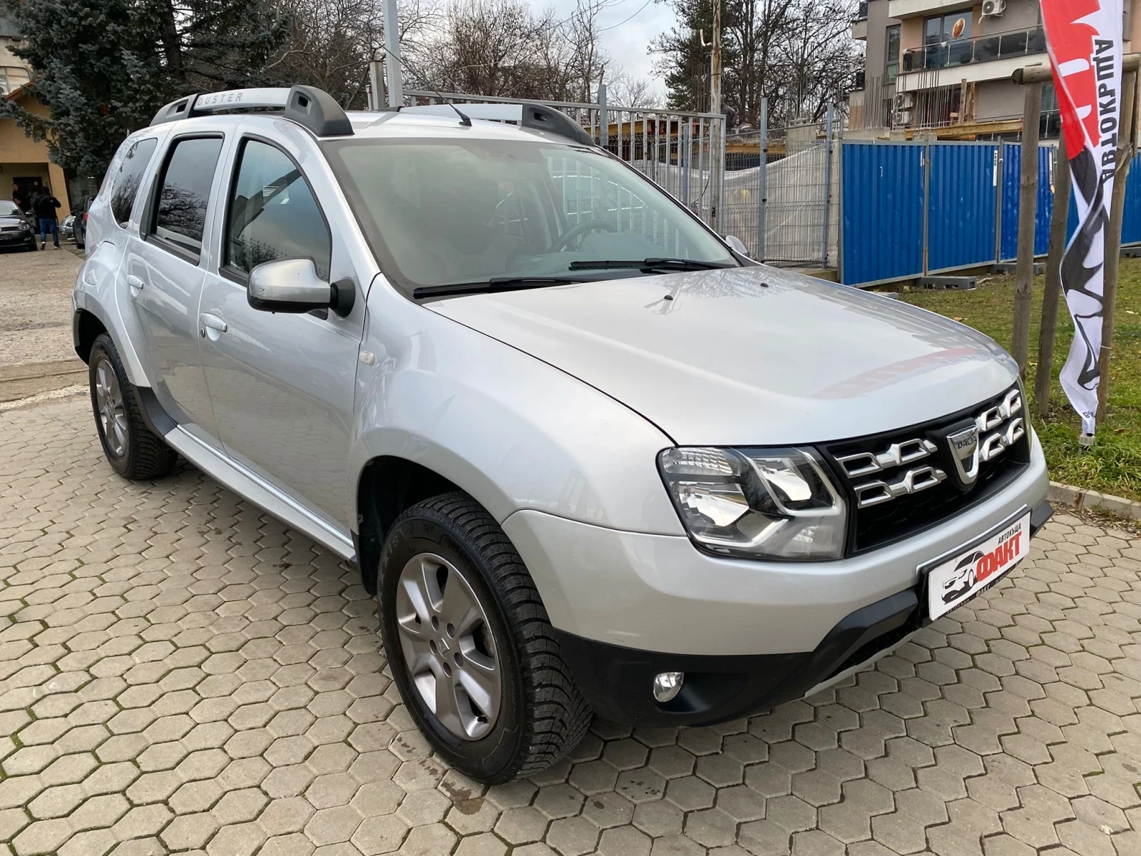 Dacia Duster 1.5dCi/164 000 РЕАЛНИ KM ! ! ! - изображение 4