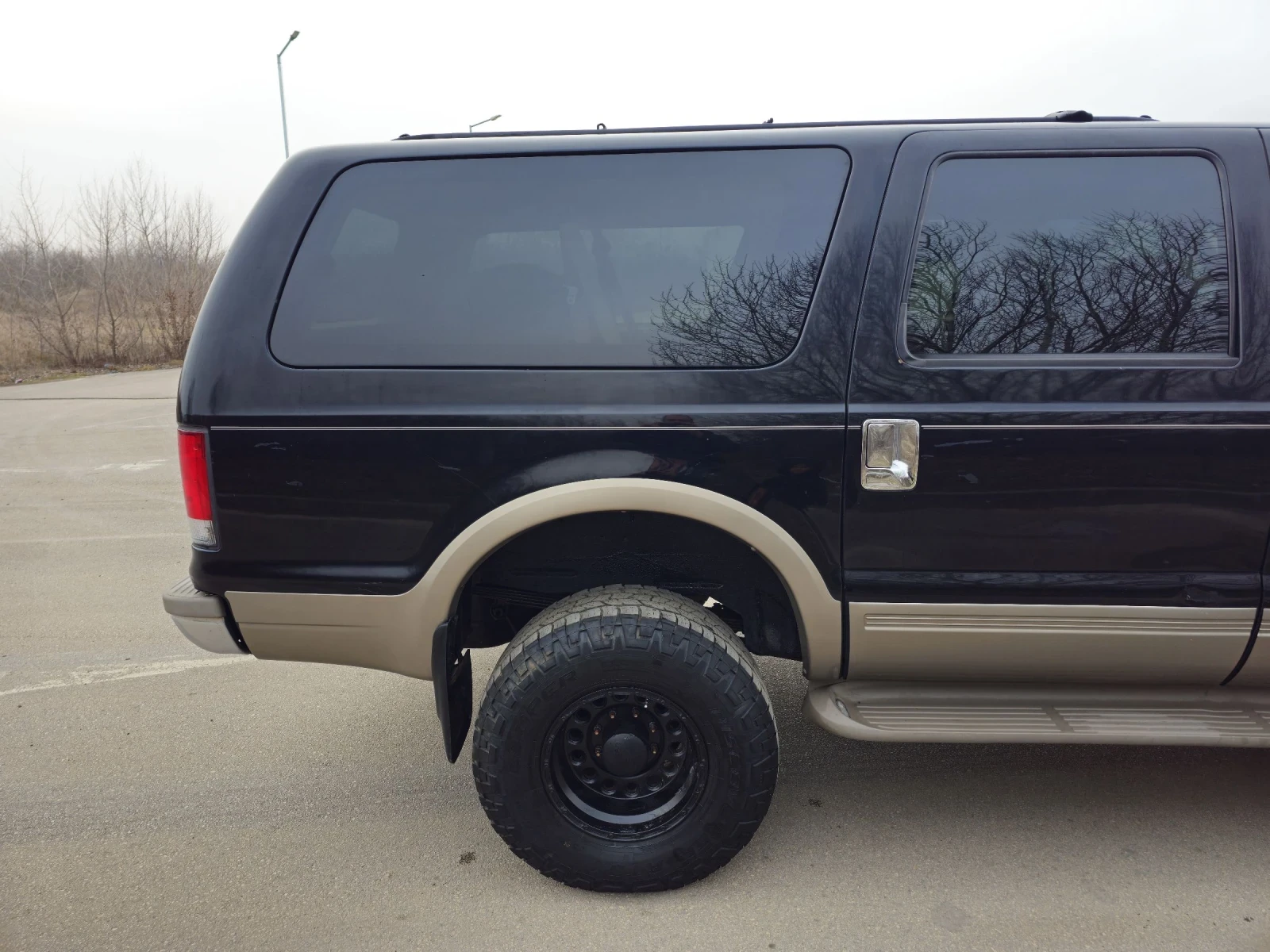 Ford Excursion 6.8 V10 4WD - изображение 4