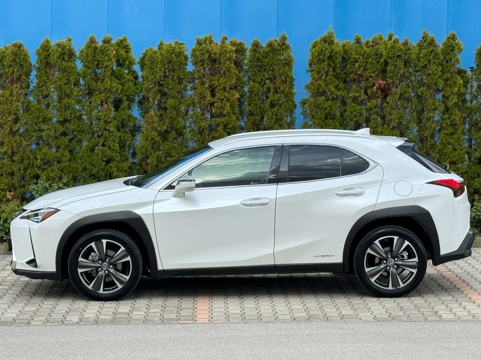 Lexus UX 250h 2.0HYBRID-184КС-KEYLESS-ПОДГРЕВ-НАВИ-LED-99X.KM!!  - изображение 8